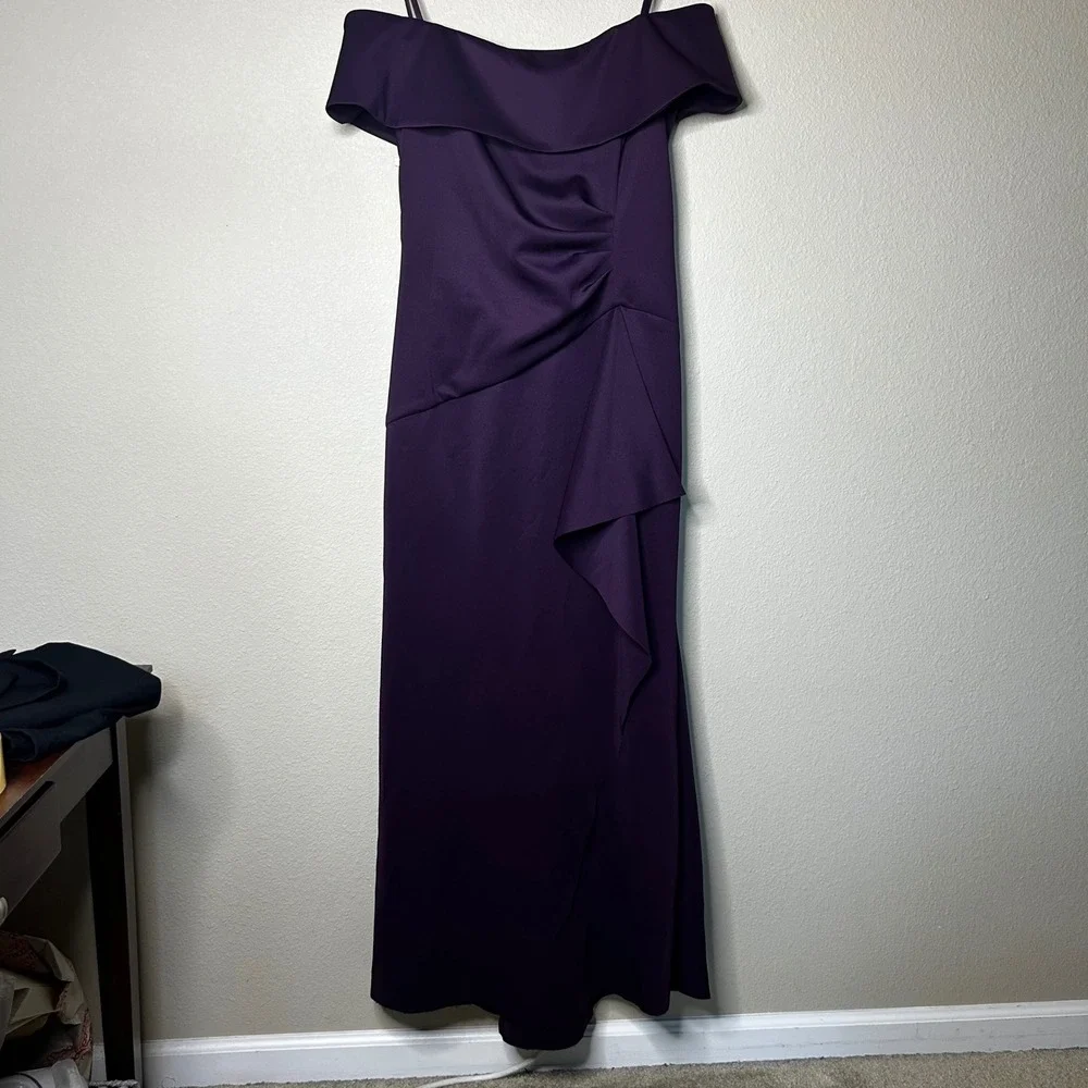 Xscape Purple Berry Off Shoulder Formal Maxi Dress‎ Size 16W Scuba Off Shoulder